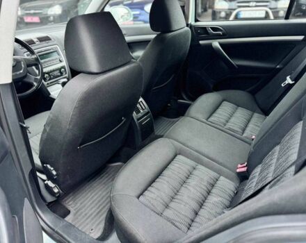 Серый Шкода Октавия, объемом двигателя 1.4 л и пробегом 229 тыс. км за 8000 $, фото 14 на Automoto.ua