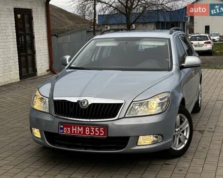 Серый Шкода Октавия, объемом двигателя 1.6 л и пробегом 203 тыс. км за 8099 $, фото 1 на Automoto.ua