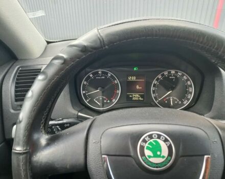 Шкода Октавия 2009 в Мукачеве на Automoto.ua Серый Шкода Октавия, объемом двигателя 0 л и пробегом 219 тыс. км за 7500 $, фото 7 на Automoto.ua