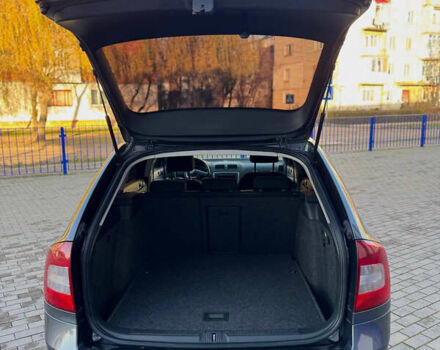 Сірий Шкода Октавія, об'ємом двигуна 1.39 л та пробігом 200 тис. км за 7400 $, фото 20 на Automoto.ua