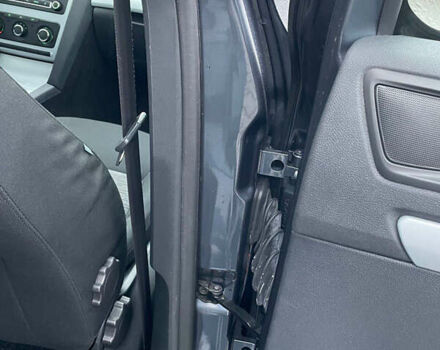 Серый Шкода Октавия, объемом двигателя 1.6 л и пробегом 181 тыс. км за 8877 $, фото 104 на Automoto.ua