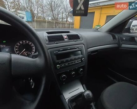 Серый Шкода Октавия, объемом двигателя 1.6 л и пробегом 199 тыс. км за 6900 $, фото 14 на Automoto.ua