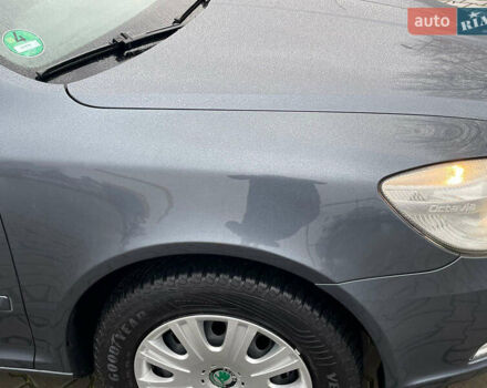 Серый Шкода Октавия, объемом двигателя 1.6 л и пробегом 181 тыс. км за 8999 $, фото 116 на Automoto.ua