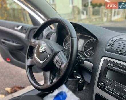 Серый Шкода Октавия, объемом двигателя 1.4 л и пробегом 193 тыс. км за 7599 $, фото 61 на Automoto.ua