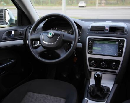 Серый Шкода Октавия, объемом двигателя 1.4 л и пробегом 205 тыс. км за 7900 $, фото 10 на Automoto.ua