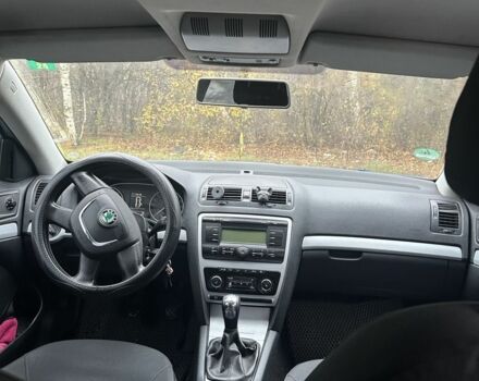 Серый Шкода Октавия, объемом двигателя 1.6 л и пробегом 314 тыс. км за 6150 $, фото 11 на Automoto.ua