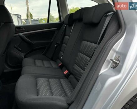 Серый Шкода Октавия, объемом двигателя 1.6 л и пробегом 237 тыс. км за 7950 $, фото 85 на Automoto.ua