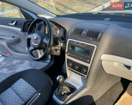 Серый Шкода Октавия, объемом двигателя 1.6 л и пробегом 157 тыс. км за 8499 $, фото 56 на Automoto.ua