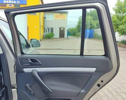 Сірий Шкода Октавія, об'ємом двигуна 1.6 л та пробігом 195 тис. км за 7800 $, фото 42 на Automoto.ua