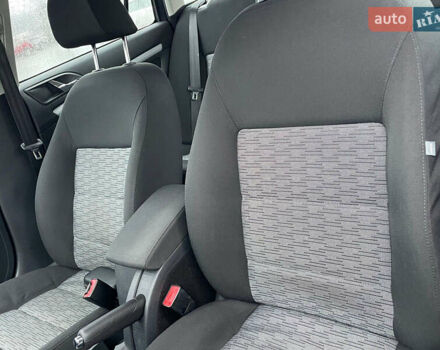 Серый Шкода Октавия, объемом двигателя 1.6 л и пробегом 181 тыс. км за 8888 $, фото 77 на Automoto.ua