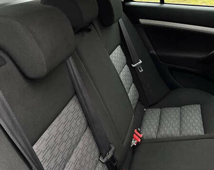 Сірий Шкода Октавія, об'ємом двигуна 1.8 л та пробігом 225 тис. км за 7800 $, фото 10 на Automoto.ua