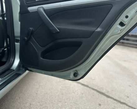 Серый Шкода Октавия, объемом двигателя 1.6 л и пробегом 261 тыс. км за 6100 $, фото 22 на Automoto.ua