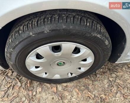 Серый Шкода Октавия, объемом двигателя 1.6 л и пробегом 182 тыс. км за 7700 $, фото 85 на Automoto.ua