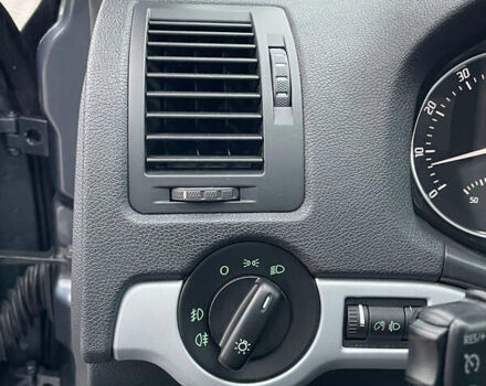 Серый Шкода Октавия, объемом двигателя 1.6 л и пробегом 181 тыс. км за 8999 $, фото 37 на Automoto.ua