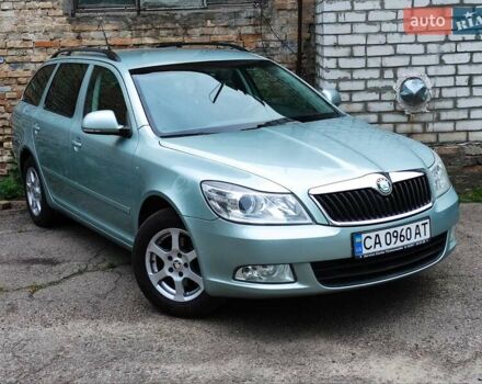 Серый Шкода Октавия, объемом двигателя 1.6 л и пробегом 270 тыс. км за 7600 $, фото 2 на Automoto.ua