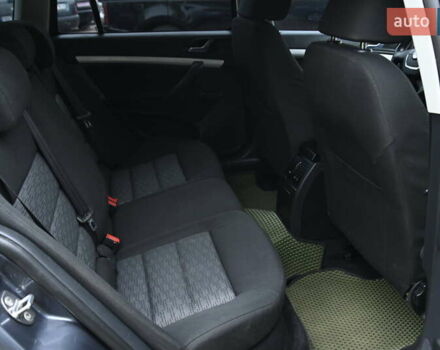 Сірий Шкода Октавія, об'ємом двигуна 1.6 л та пробігом 232 тис. км за 7700 $, фото 17 на Automoto.ua