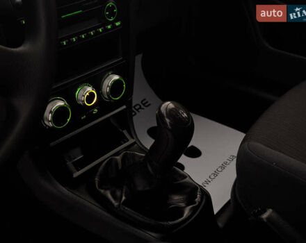 Сірий Шкода Октавія, об'ємом двигуна 1.6 л та пробігом 139 тис. км за 6600 $, фото 29 на Automoto.ua