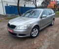 Серый Шкода Октавия, объемом двигателя 1.6 л и пробегом 250 тыс. км за 7550 $, фото 2 на Automoto.ua