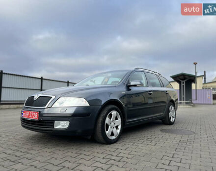 Сірий Шкода Октавія, об'ємом двигуна 1.6 л та пробігом 242 тис. км за 6600 $, фото 1 на Automoto.ua