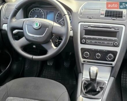Шкода Октавія 2009 у Харкові на Automoto.ua Сірий Шкода Октавія, об'ємом двигуна 1.9 л та пробігом 180 тис. км за 6700 $, фото 15 на Automoto.ua