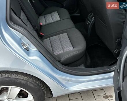 Серый Шкода Октавия, объемом двигателя 1.6 л и пробегом 203 тыс. км за 8099 $, фото 105 на Automoto.ua