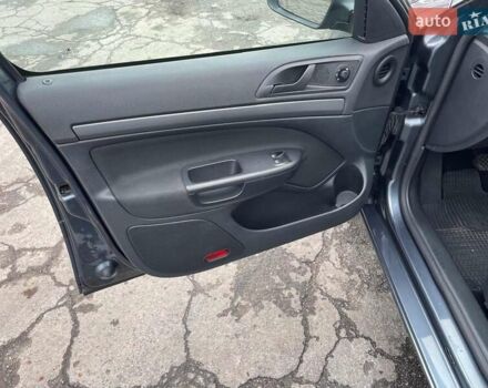 Сірий Шкода Октавія, об'ємом двигуна 0 л та пробігом 240 тис. км за 5800 $, фото 5 на Automoto.ua