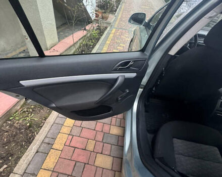 Сірий Шкода Октавія, об'ємом двигуна 1.6 л та пробігом 370 тис. км за 6000 $, фото 5 на Automoto.ua