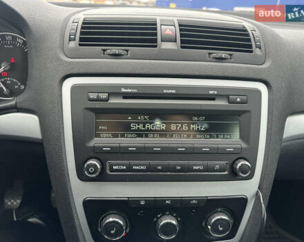 Серый Шкода Октавия, объемом двигателя 1.6 л и пробегом 168 тыс. км за 7250 $, фото 26 на Automoto.ua