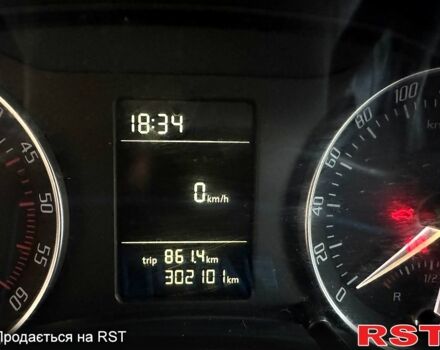 Серый Шкода Октавия, объемом двигателя 1.6 л и пробегом 302 тыс. км за 7500 $, фото 2 на Automoto.ua