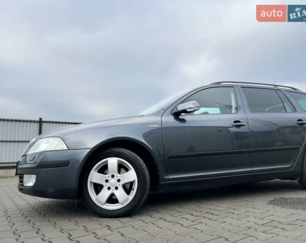 Сірий Шкода Октавія, об'ємом двигуна 1.6 л та пробігом 242 тис. км за 6600 $, фото 12 на Automoto.ua