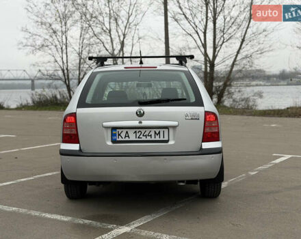 Серый Шкода Октавия, объемом двигателя 1.6 л и пробегом 205 тыс. км за 4750 $, фото 6 на Automoto.ua