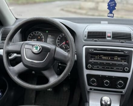 Сірий Шкода Октавія, об'ємом двигуна 0 л та пробігом 300 тис. км за 3650 $, фото 6 на Automoto.ua