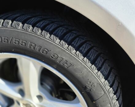 Серый Шкода Октавия, объемом двигателя 2 л и пробегом 240 тыс. км за 8600 $, фото 8 на Automoto.ua