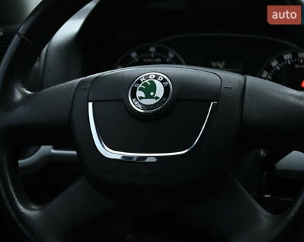 Сірий Шкода Октавія, об'ємом двигуна 1.6 л та пробігом 232 тис. км за 7700 $, фото 19 на Automoto.ua