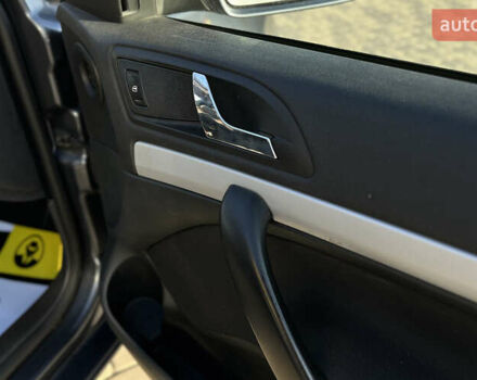 Серый Шкода Октавия, объемом двигателя 1.39 л и пробегом 188 тыс. км за 6600 $, фото 18 на Automoto.ua