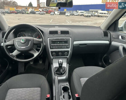 Серый Шкода Октавия, объемом двигателя 1.6 л и пробегом 168 тыс. км за 7250 $, фото 17 на Automoto.ua