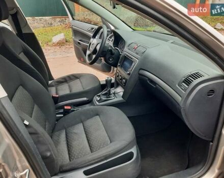 Серый Шкода Октавия, объемом двигателя 1.6 л и пробегом 250 тыс. км за 7370 $, фото 36 на Automoto.ua