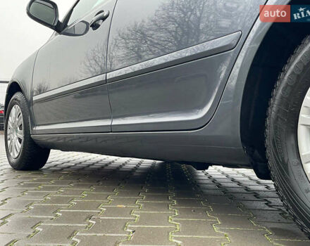 Серый Шкода Октавия, объемом двигателя 1.6 л и пробегом 181 тыс. км за 8999 $, фото 109 на Automoto.ua