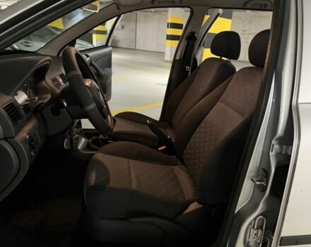 Серый Шкода Октавия, объемом двигателя 1.6 л и пробегом 235 тыс. км за 2900 $, фото 22 на Automoto.ua