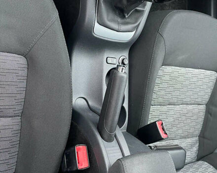 Серый Шкода Октавия, объемом двигателя 1.6 л и пробегом 181 тыс. км за 8999 $, фото 134 на Automoto.ua