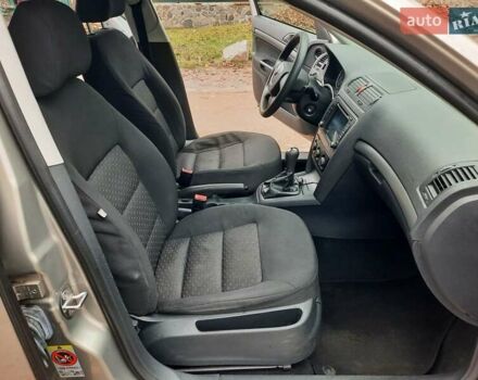 Серый Шкода Октавия, объемом двигателя 1.6 л и пробегом 250 тыс. км за 7550 $, фото 42 на Automoto.ua