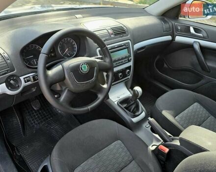 Шкода Октавія 2009 у Харкові на Automoto.ua Сірий Шкода Октавія, об'ємом двигуна 1.9 л та пробігом 180 тис. км за 6700 $, фото 8 на Automoto.ua
