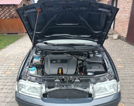 Серый Шкода Октавия, объемом двигателя 1.6 л и пробегом 224 тыс. км за 5999 $, фото 1 на Automoto.ua