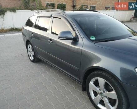 Серый Шкода Октавия, объемом двигателя 1.8 л и пробегом 271 тыс. км за 7400 $, фото 2 на Automoto.ua