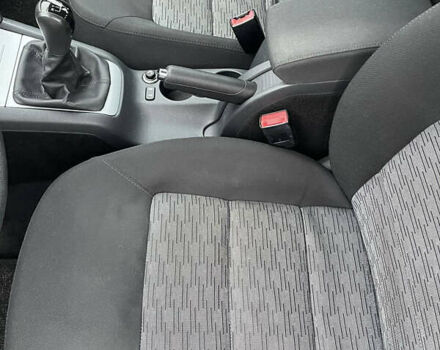 Серый Шкода Октавия, объемом двигателя 1.6 л и пробегом 181 тыс. км за 8999 $, фото 84 на Automoto.ua