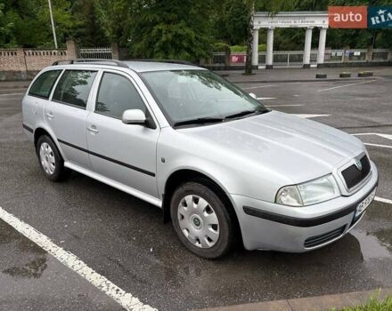 Серый Шкода Октавия, объемом двигателя 1.6 л и пробегом 198 тыс. км за 4900 $, фото 1 на Automoto.ua