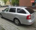Серый Шкода Октавия, объемом двигателя 1.6 л и пробегом 250 тыс. км за 7500 $, фото 1 на Automoto.ua