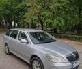 Серый Шкода Октавия, объемом двигателя 1.6 л и пробегом 218 тыс. км за 7400 $, фото 1 на Automoto.ua