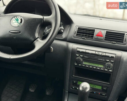 Серый Шкода Октавия, объемом двигателя 1.6 л и пробегом 205 тыс. км за 4750 $, фото 23 на Automoto.ua