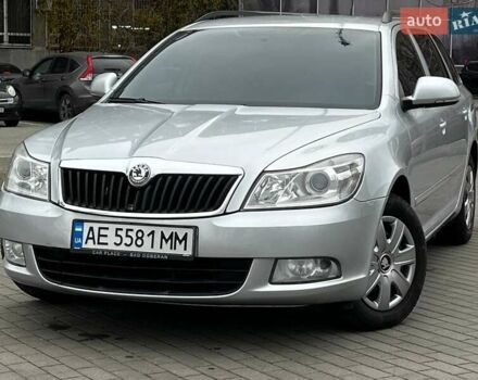 Серый Шкода Октавия, объемом двигателя 1.6 л и пробегом 188 тыс. км за 6900 $, фото 1 на Automoto.ua